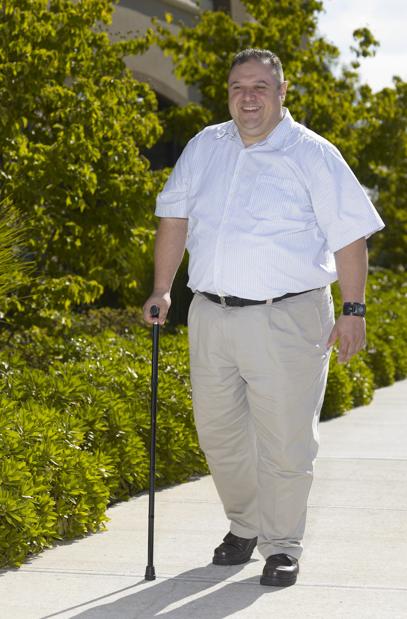 Drive Medical Heavy Duty Folding Cane Lightweight Adjustable with T Handle - Image 2