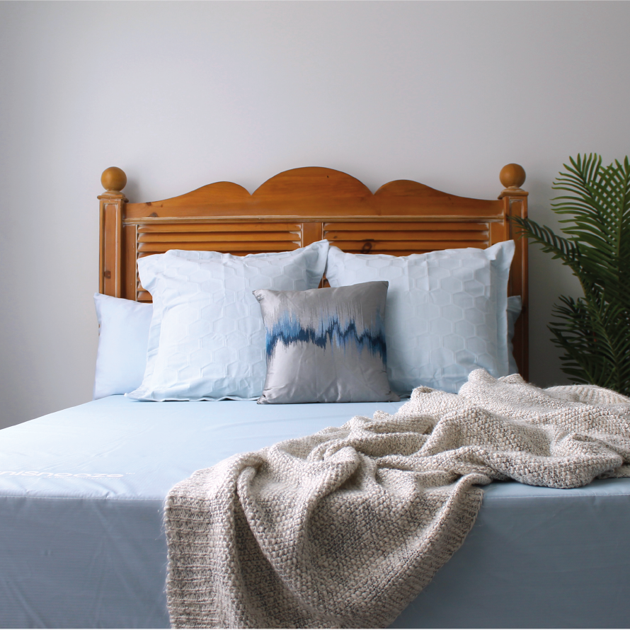SaniSnooze Moon Bedwetting & Incontinence Mattress - Image 3